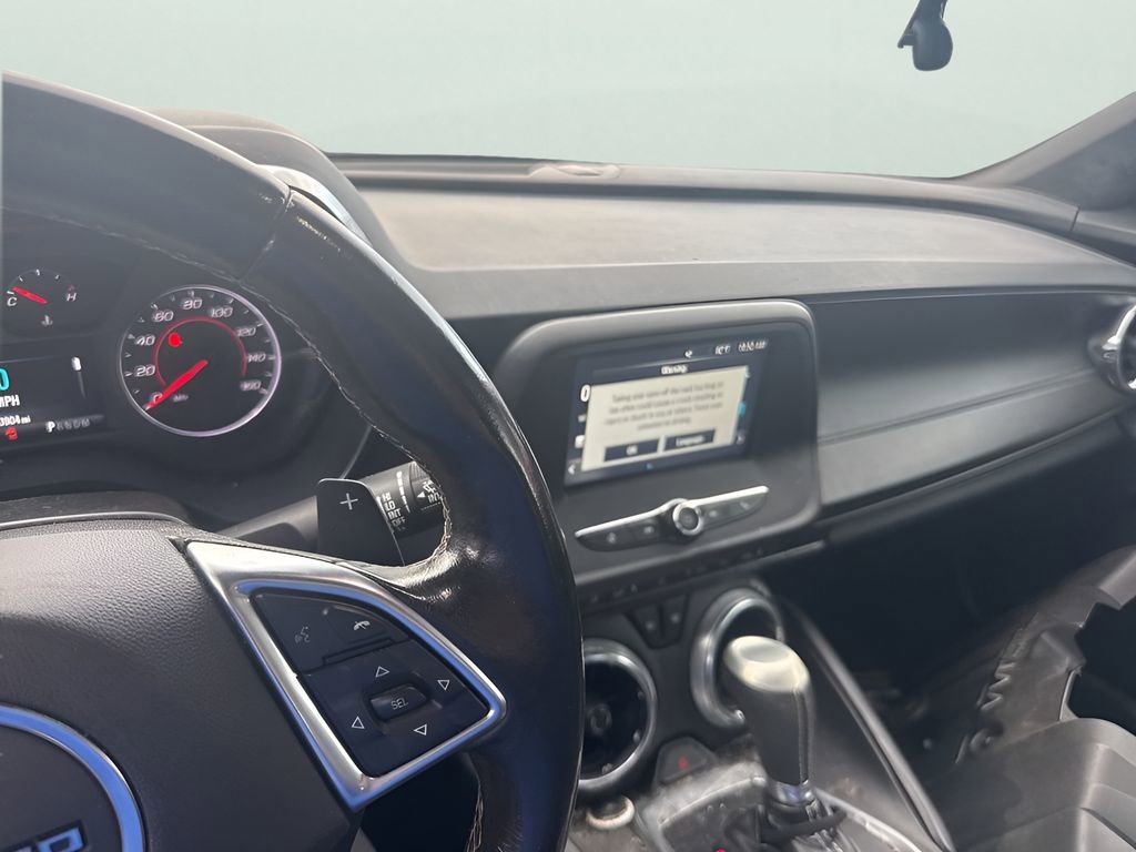 Used 2018 Chevrolet Camaro LT w/ RS Package image 5