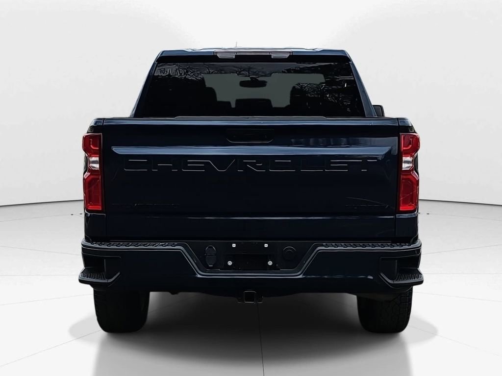Used 2021 Chevrolet Silverado 1500 Custom w/ LPO, Dark Essentials Package image 6