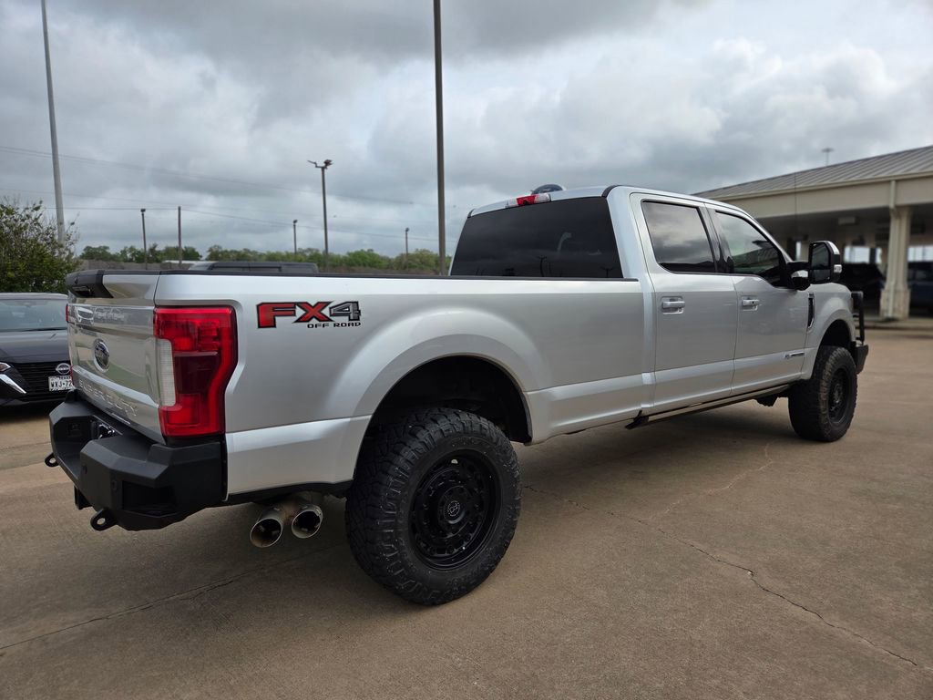 Used 2019 Ford F350 Lariat w/ Lariat Ultimate Package AWD/4WD image 5