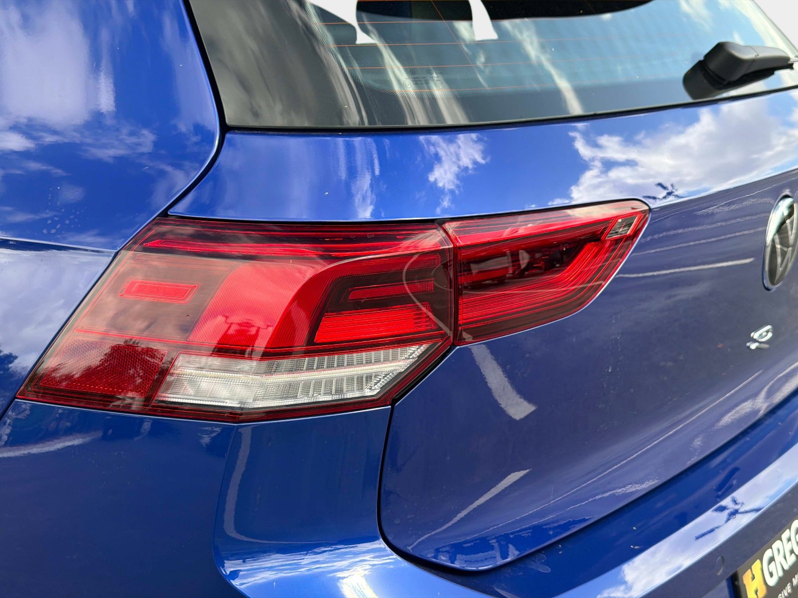 Used 2025 Volkswagen Golf image 16