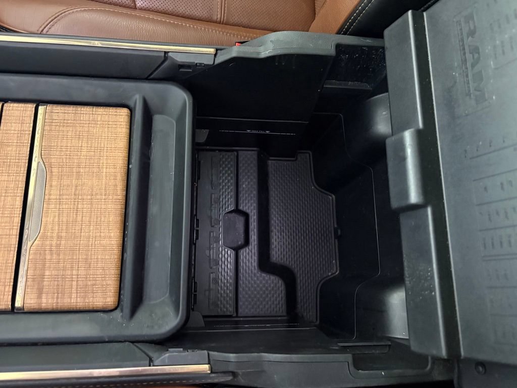 Used 2019 RAM 3500 Limited AWD/4WD image 35