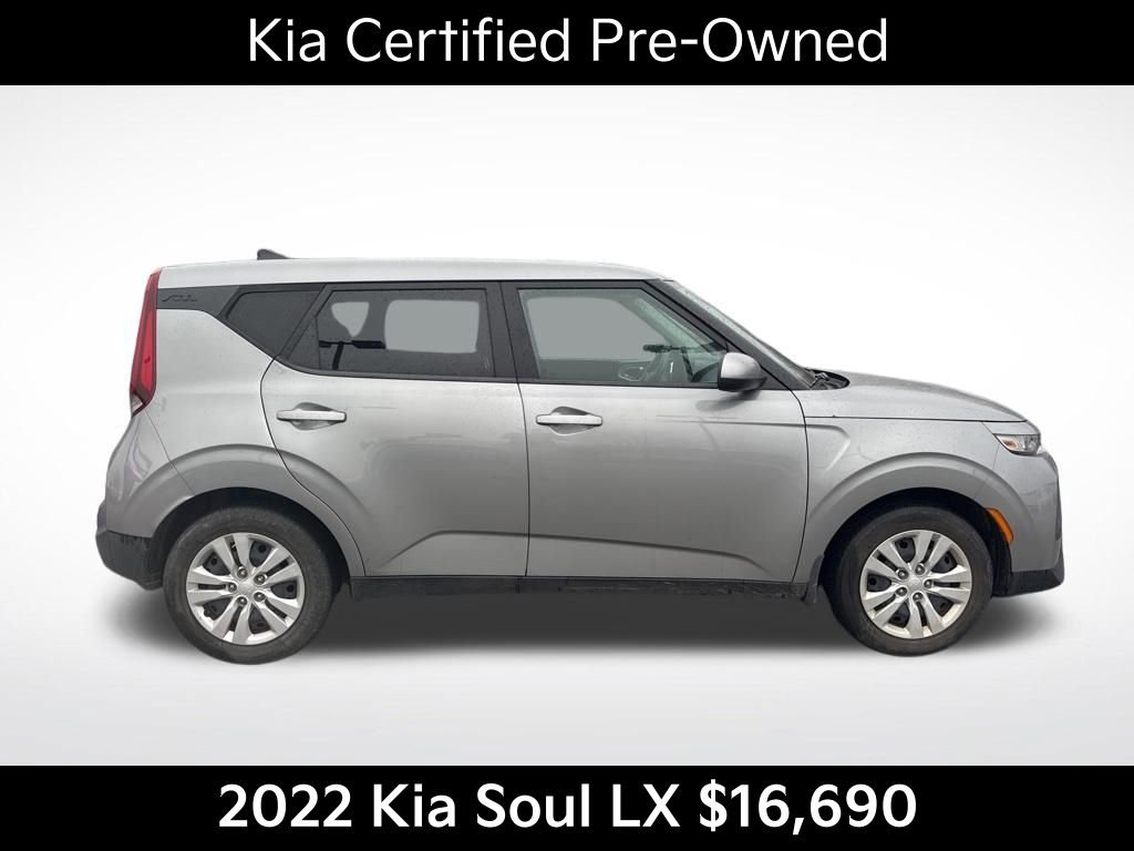 Certified 2022 Kia Soul LX video 2