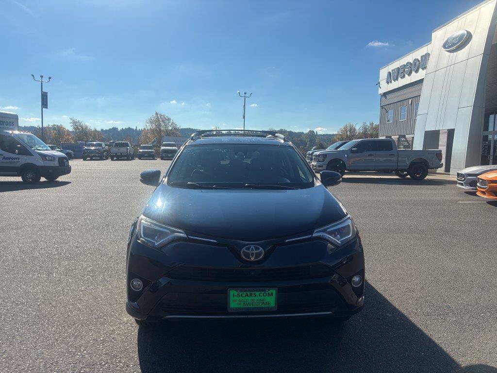 Used 2017 Toyota RAV4 Platinum w/ All Weather Liner Package AWD/4WD image 10