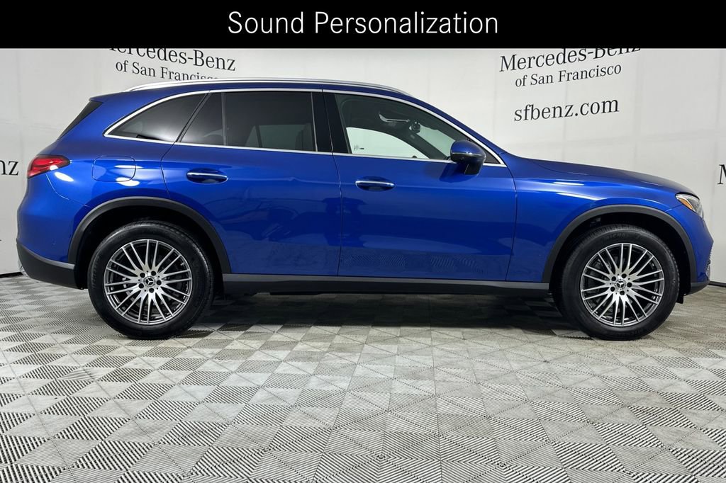 Certified 2025 Mercedes-Benz GLC 300 4MATIC image 4