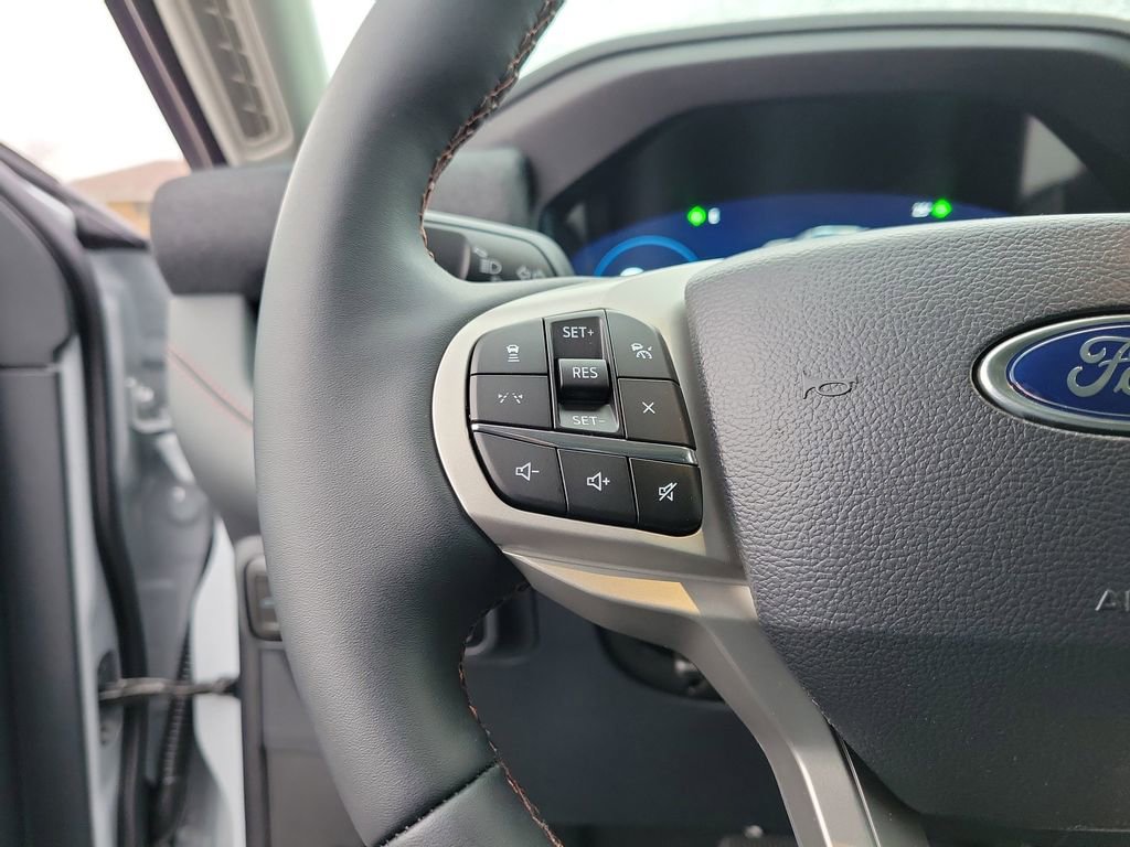 New 2026 Ford Explorer Active image 23