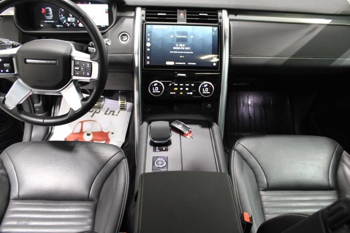 Used 2021 Land Rover Discovery S R-Dynamic AWD/4WD image 2