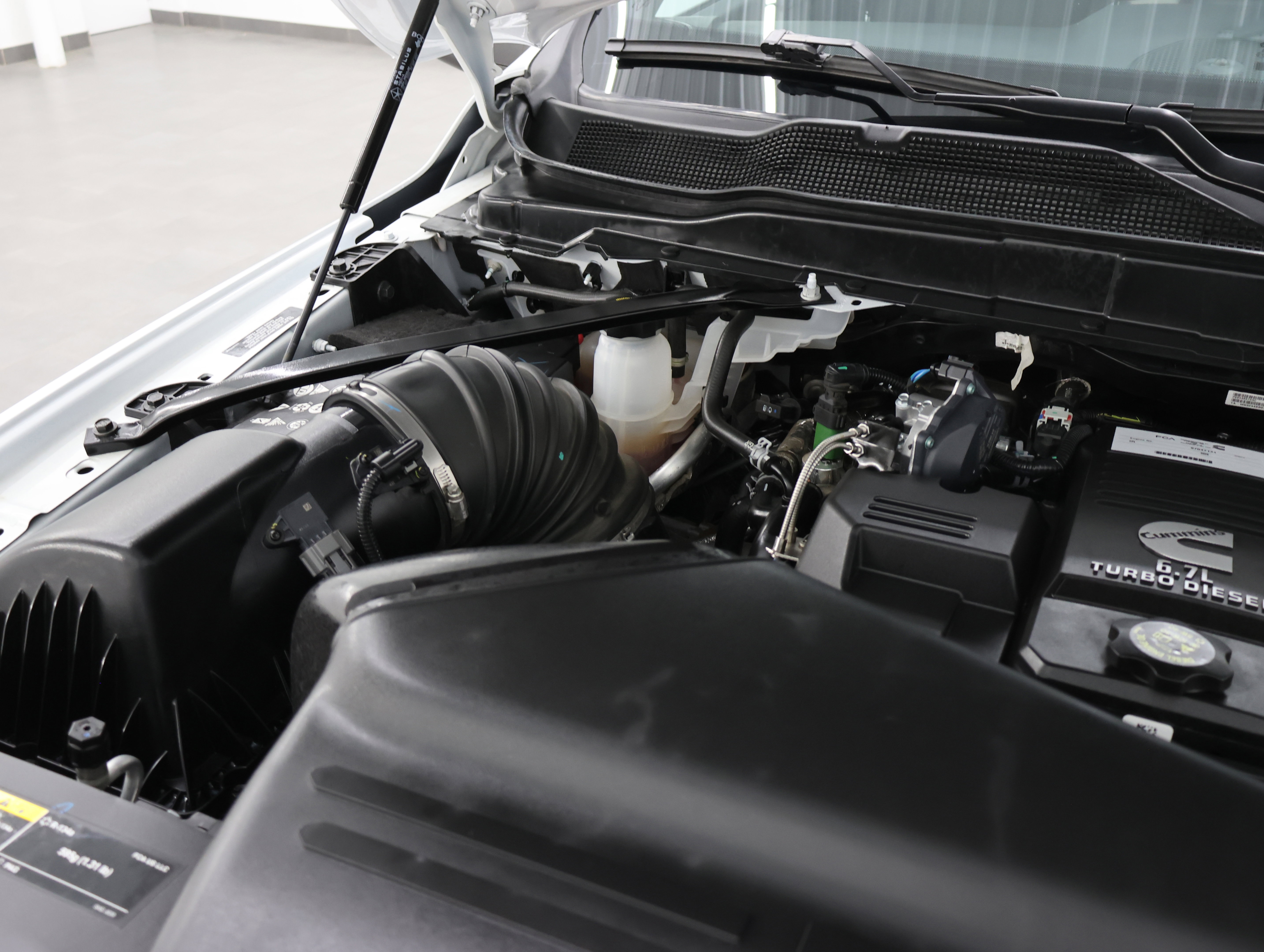 Used 2024 RAM 2500 Big Horn w/ Sport Appearance Package image 19