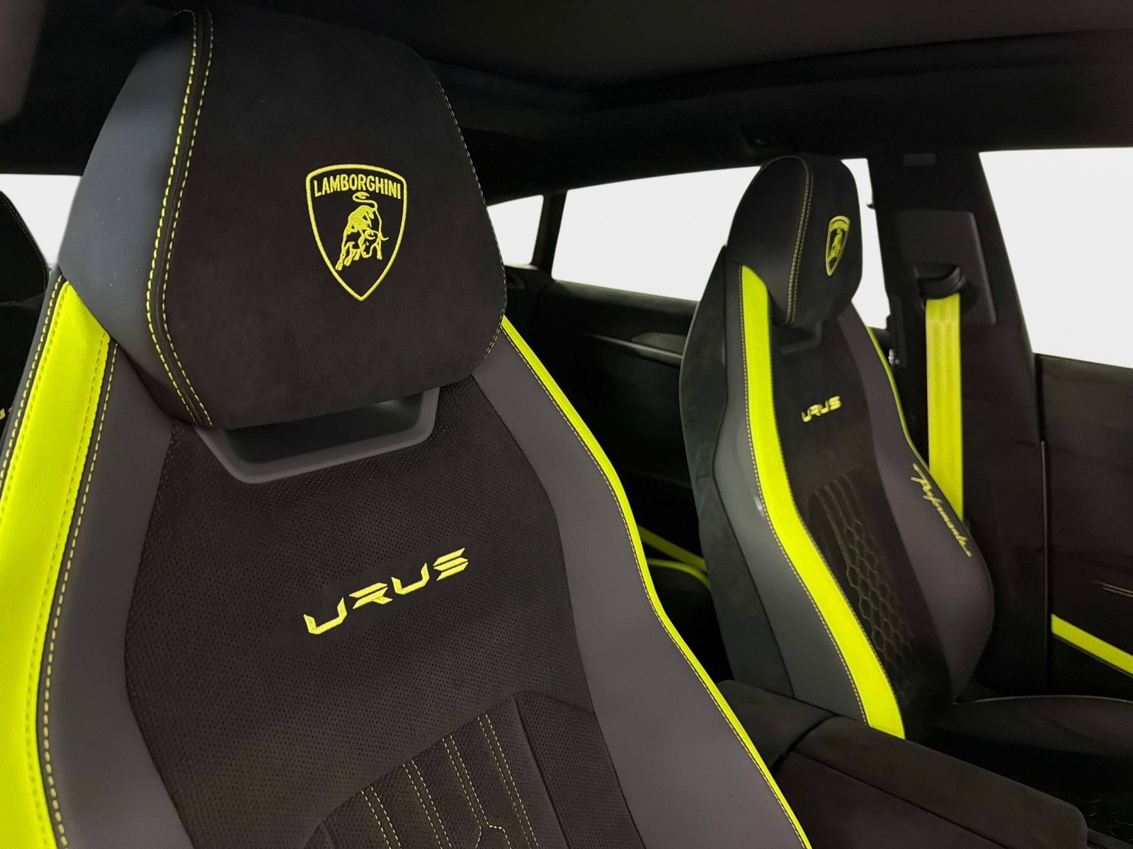 Used 2024 Lamborghini Urus Performante image 25