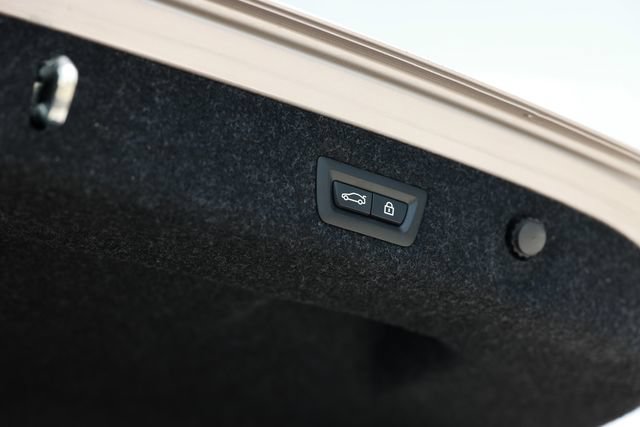 Used 2018 BMW 540i RWD image 27