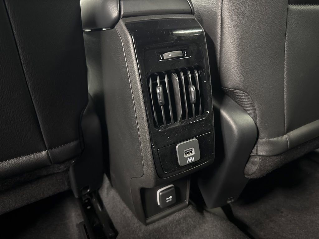 New 2026 Jeep Compass Latitude image 12