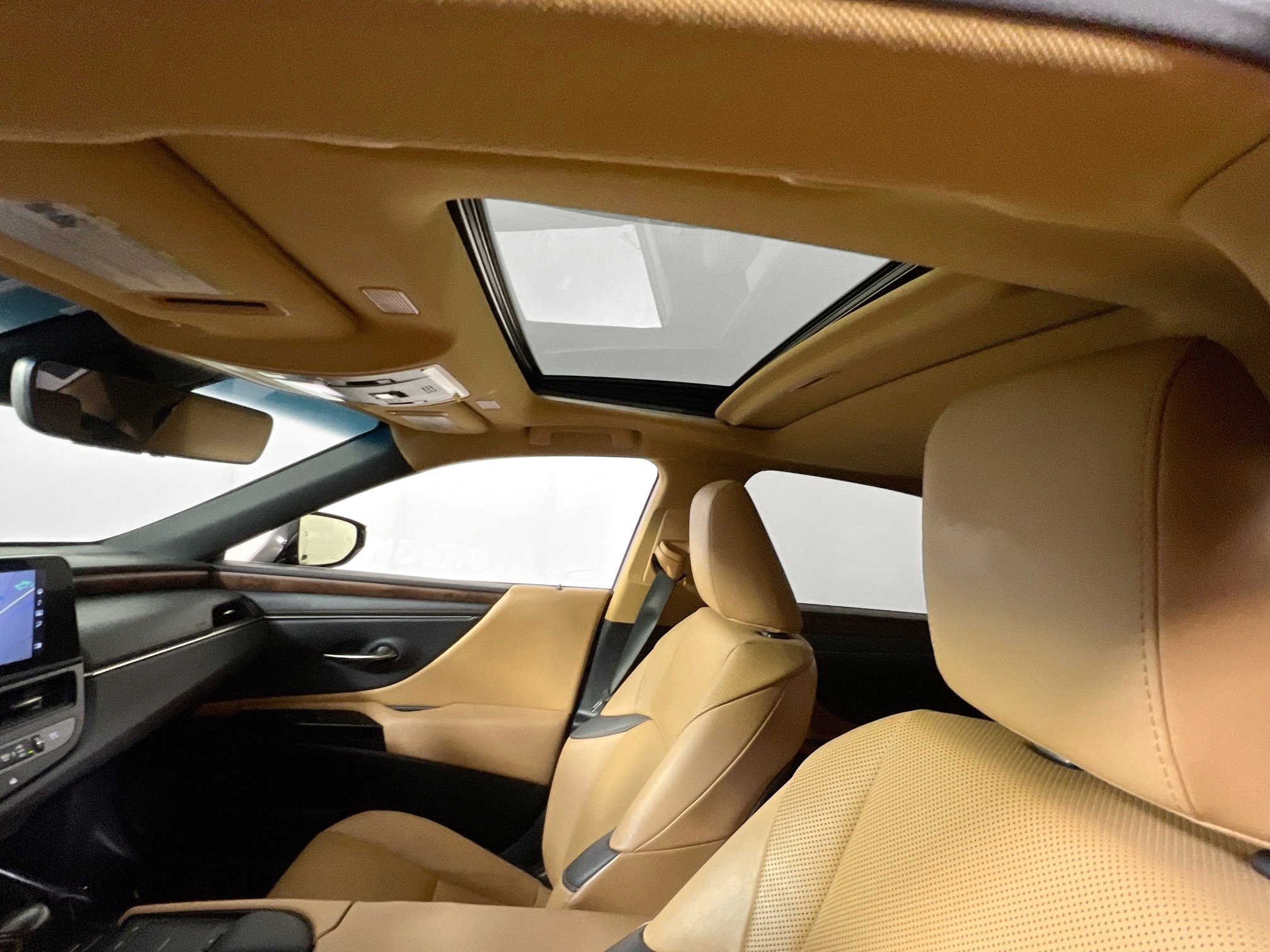 Used 2022 Lexus ES 350 w/ Premium Package image 21