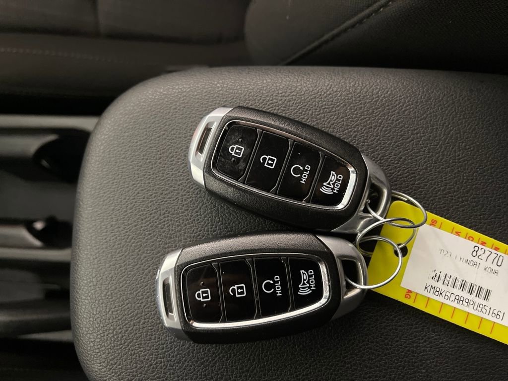 Used 2023 Hyundai Kona SEL image 24