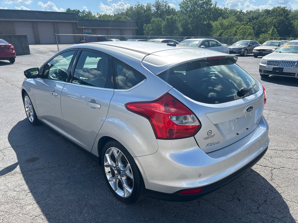 Used 2014 Ford Focus Titanium FWD image 8