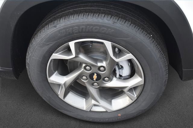 New 2026 Chevrolet Trax LT w/ LPO, Blackout Package image 12