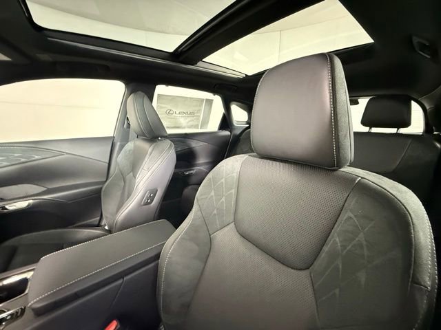 New 2026 Lexus RX 450h 450h+ Luxury w/ Convenience Package image 10