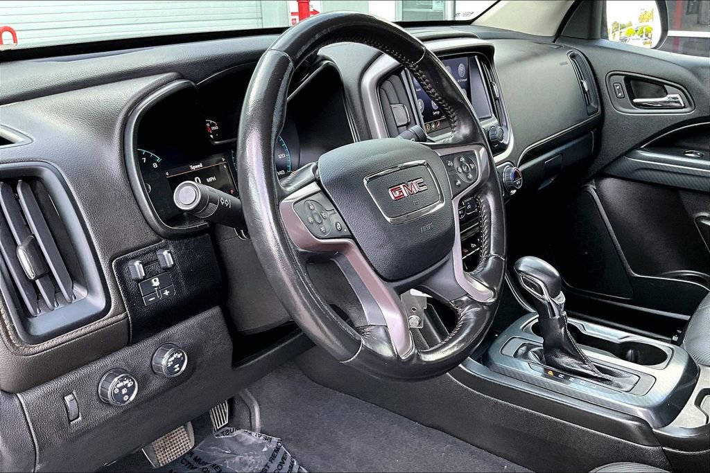 Used 2022 GMC Canyon AT4 image 18