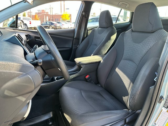 Used 2018 Toyota Prius Two w/ Prius Two Safety Plus Package FWD image 8