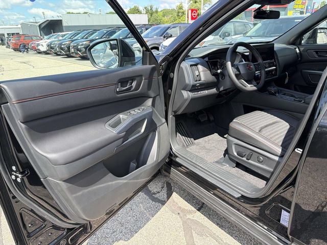 New 2026 Nissan Pathfinder Rock Creek AWD/4WD image 11