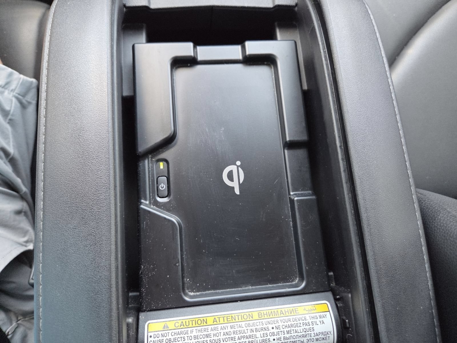 Used 2021 Toyota Highlander XLE FWD image 11