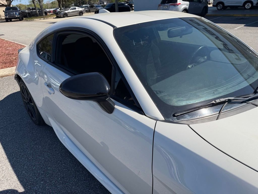 Used 2023 Toyota GR86 image 14