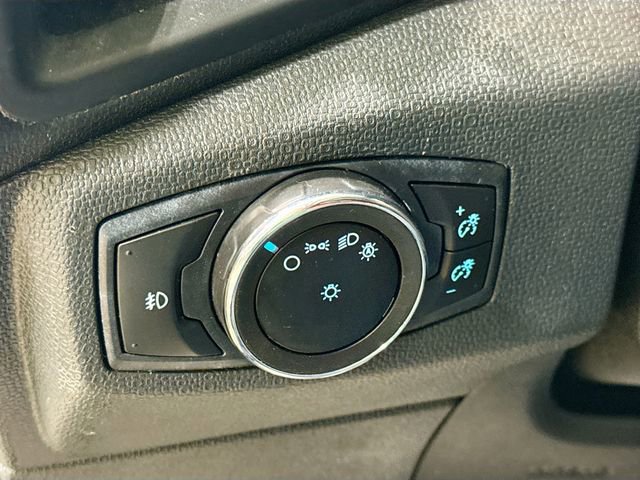 Used 2019 Ford EcoSport SES w/ SES Black Appearance Package image 12
