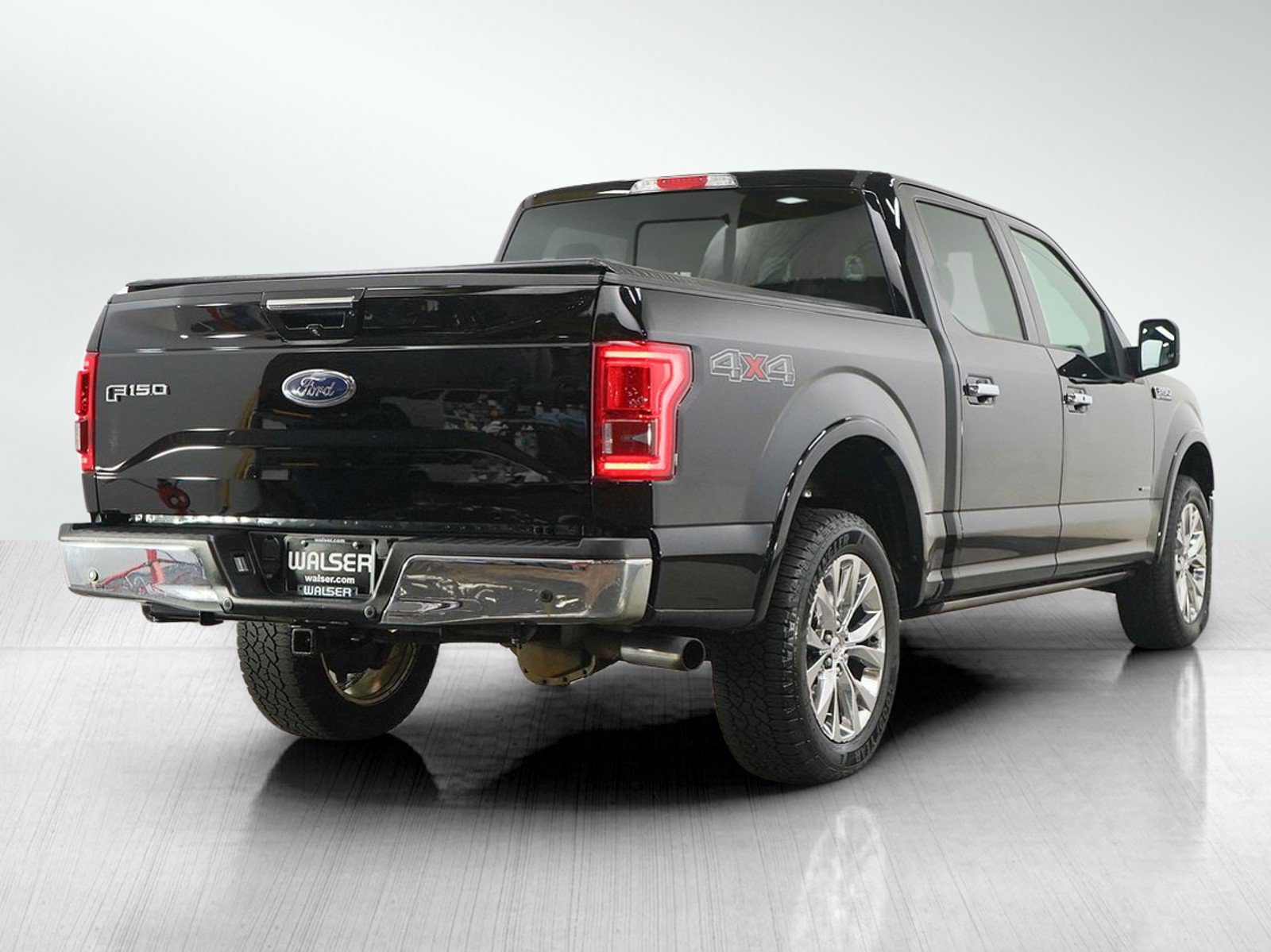 Used 2017 Ford F150 Lariat w/ Equipment Group 502A Luxury AWD/4WD image 5