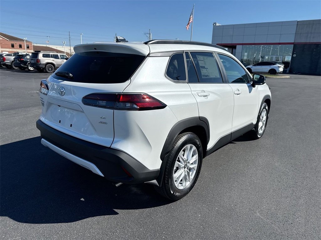 New 2026 Toyota Corolla Cross LE image 8