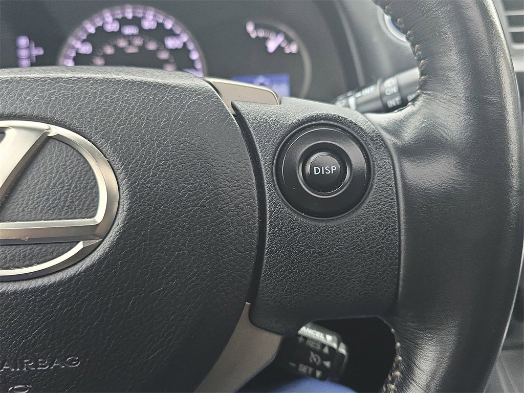 Used 2015 Lexus CT 200h image 17