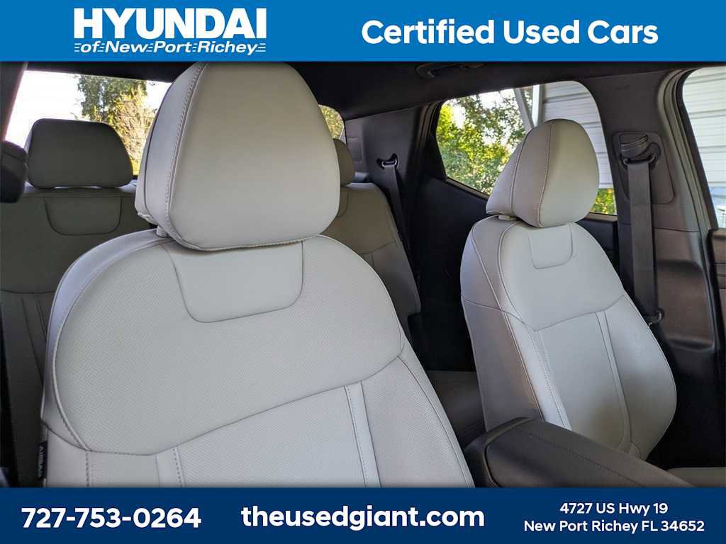 Used 2025 Hyundai Santa Cruz SEL image 5