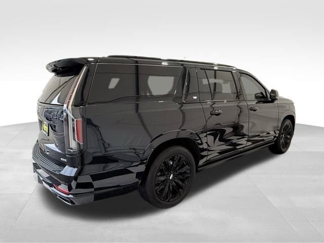 Used 2023 Cadillac Escalade ESV Sport Platinum image 8
