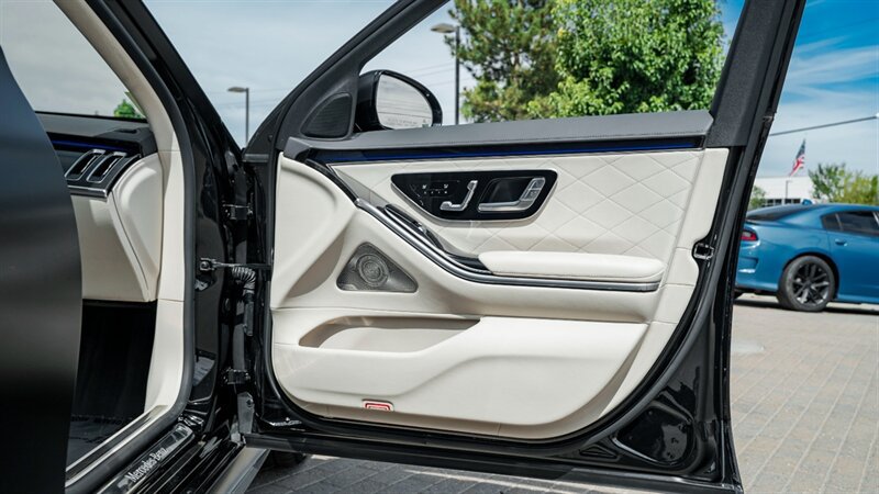 Used 2022 Mercedes-Benz S 500 4MATIC image 41