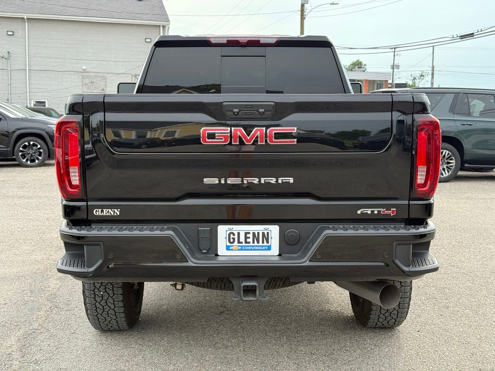 Used 2023 GMC Sierra 3500 AT4 w/ AT4 Preferred Package AWD/4WD image 5