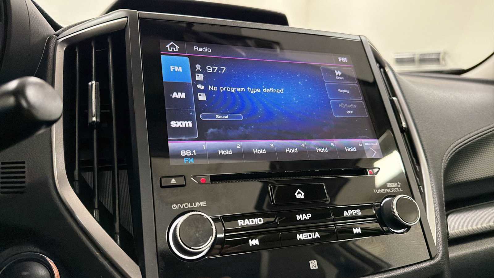 Used 2019 Subaru Forester Limited AWD/4WD image 18