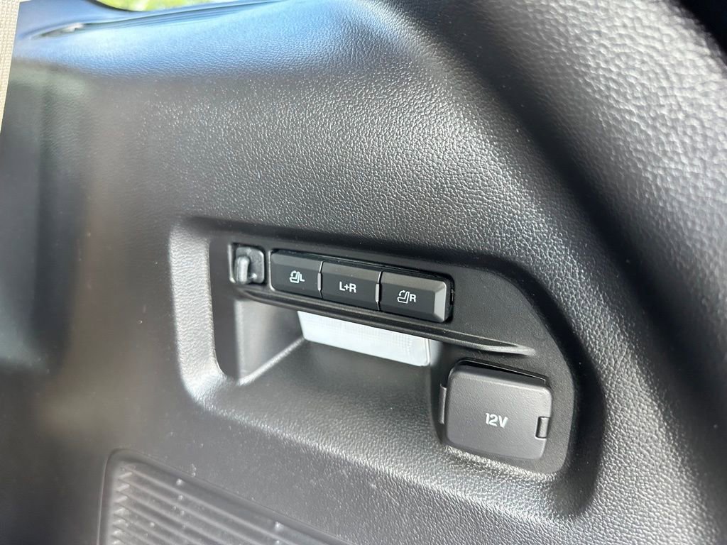 Used 2021 Ford Explorer Limited w/ Hybrid Equipment Group 310A image 12