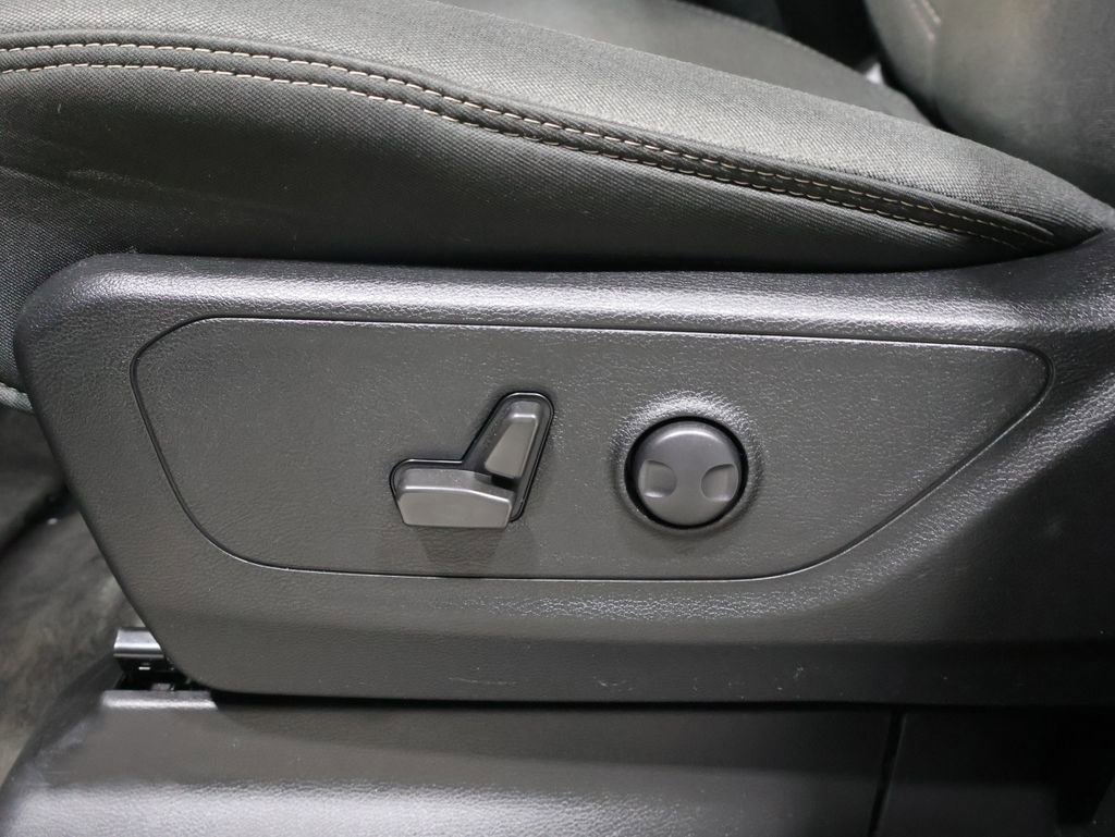 Certified 2022 RAM 1500 Big Horn AWD/4WD image 13