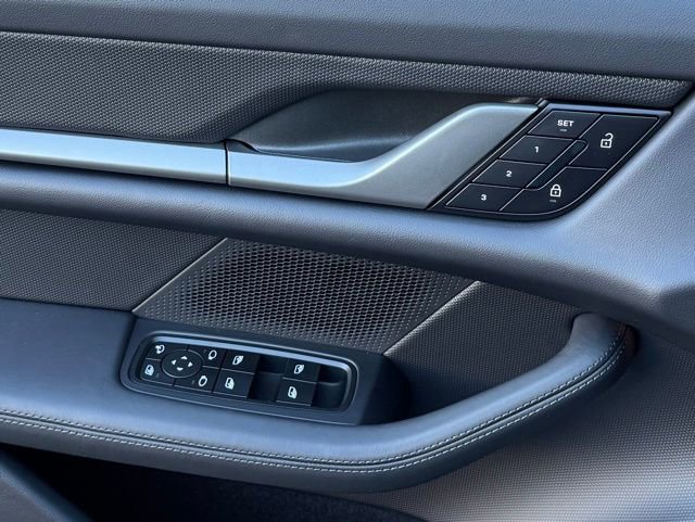 New 2026 Porsche Taycan AWD/4WD image 15
