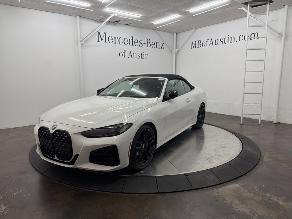 Used 2023 BMW M440i M440i w/ Premium Package image 3