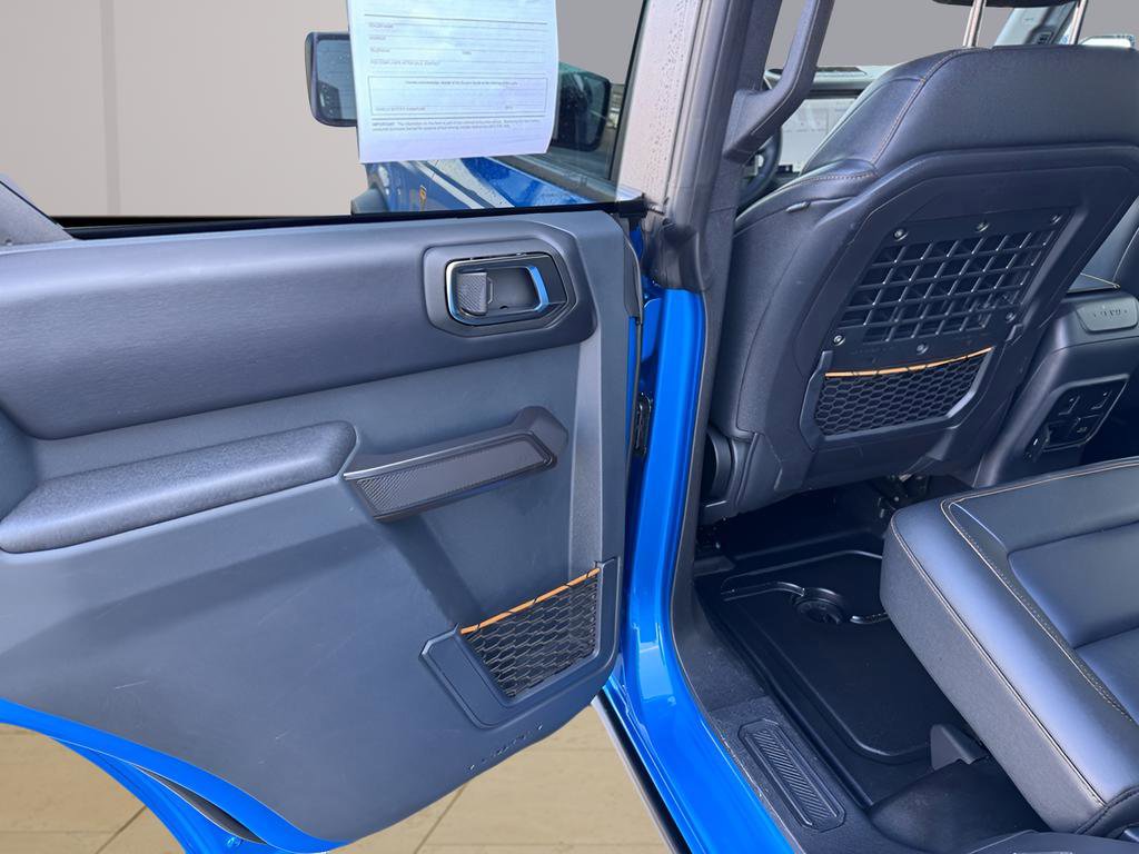 Used 2024 Ford Bronco Badlands image 32