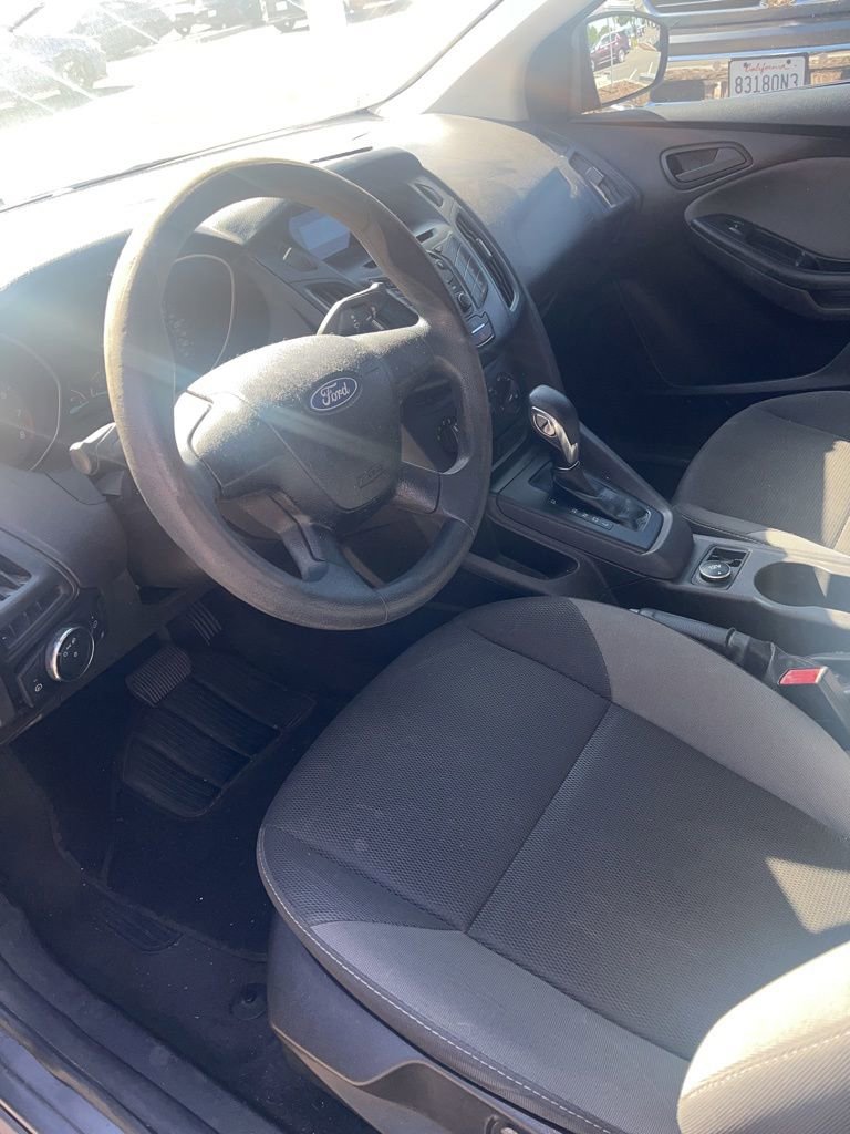 Used 2012 Ford Focus S FWD image 5