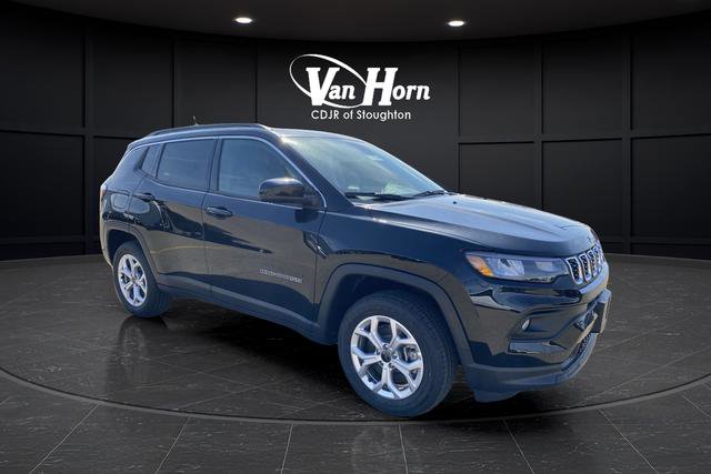 New 2025 Jeep Compass Latitude w/ Sun & Sound Group image 1