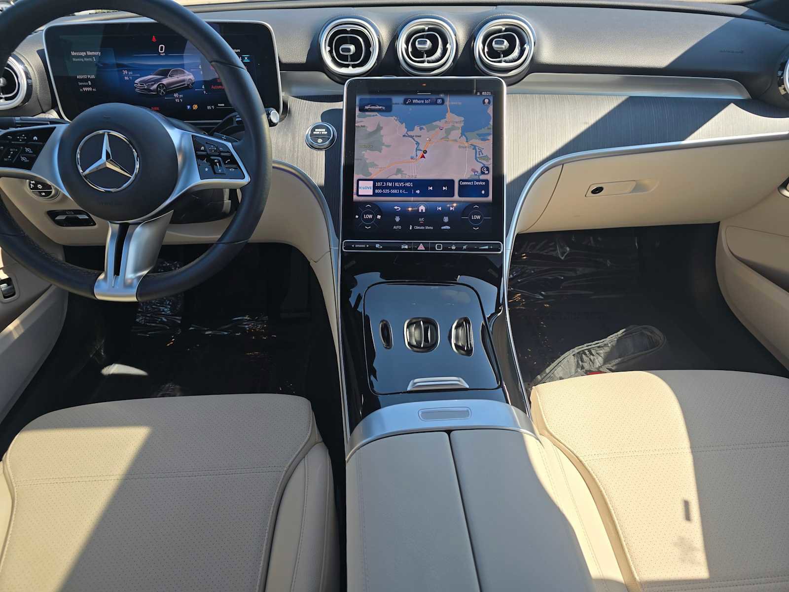 Used 2025 Mercedes-Benz C 300 4MATIC Sedan image 19