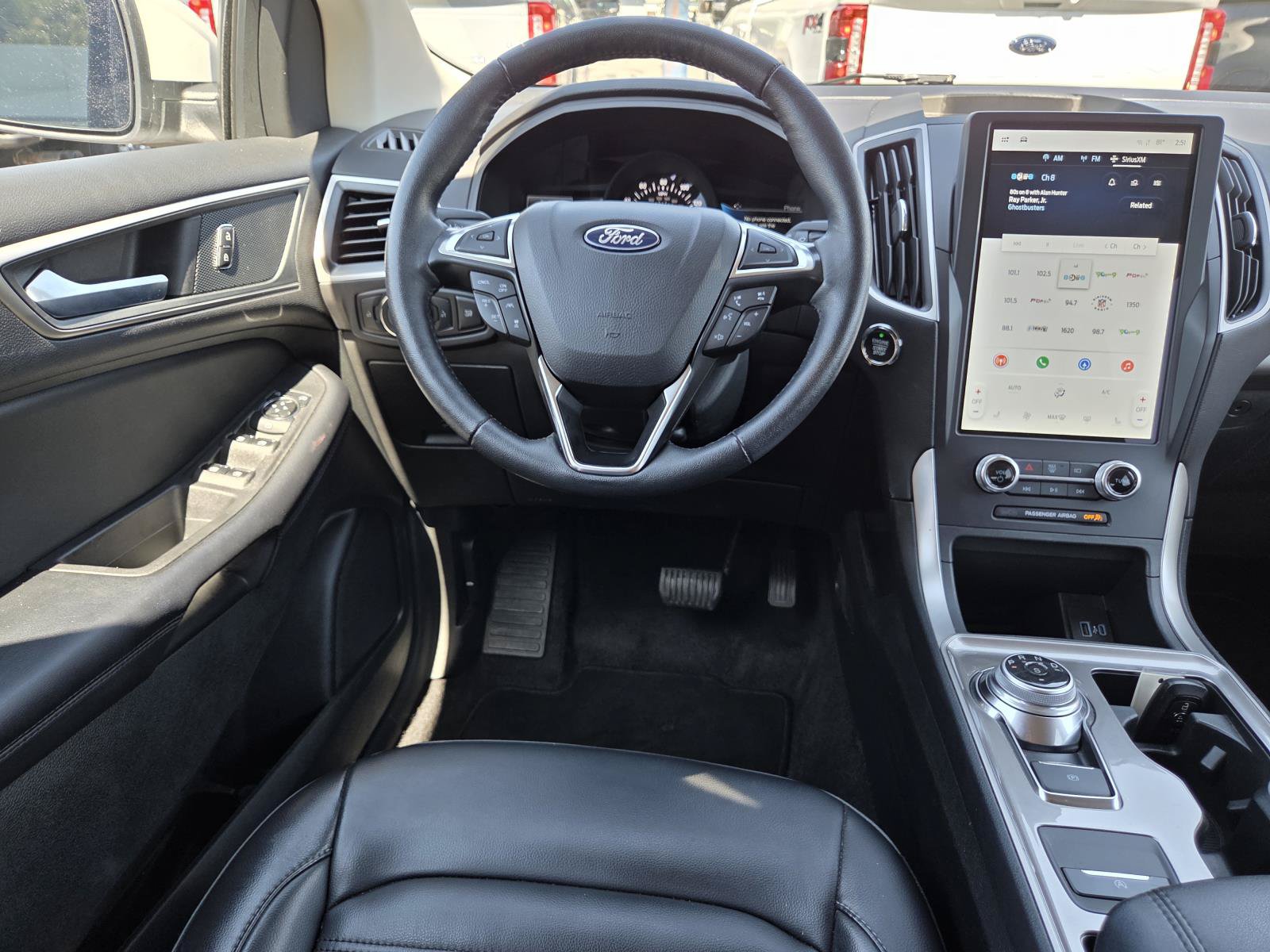 Used 2024 Ford Edge SEL AWD/4WD image 16