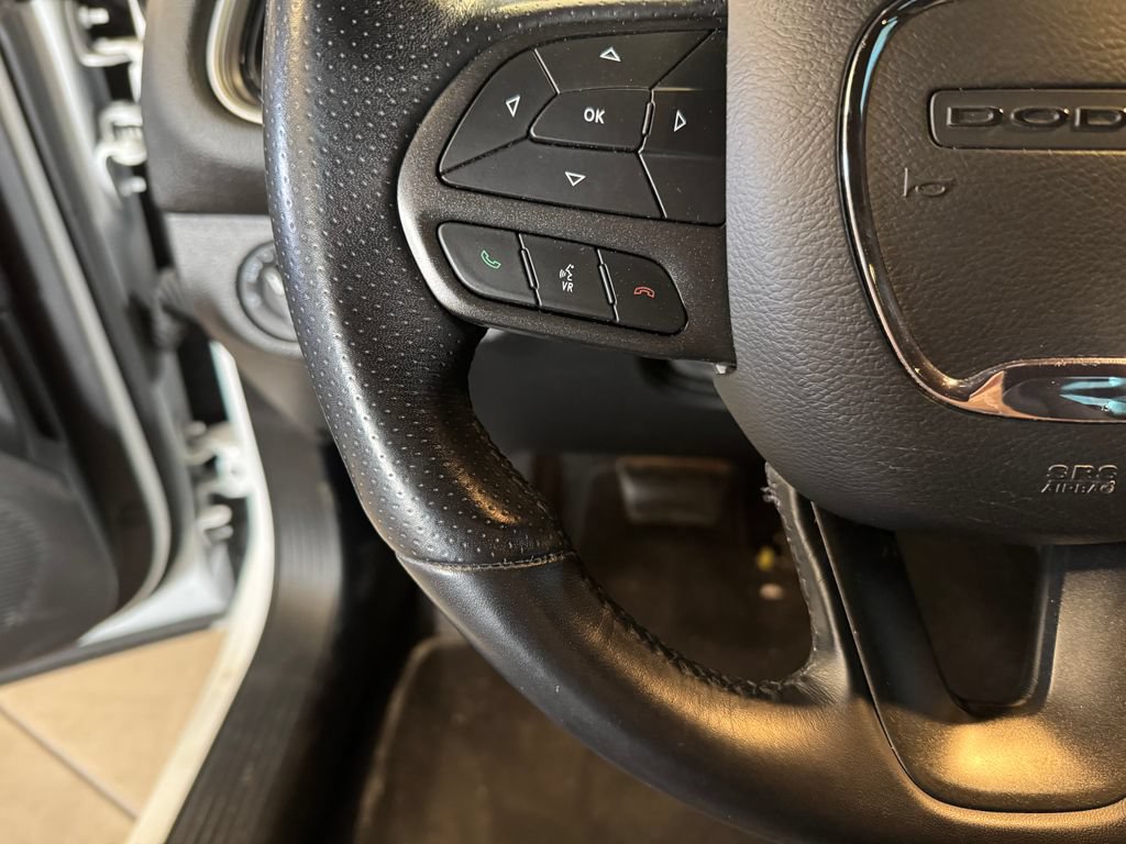 Used 2022 Dodge Challenger GT AWD/4WD image 11