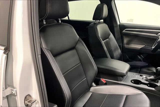 Used 2021 Volkswagen Atlas Cross Sport SE w/ Panoramic Sunroof Package FWD image 7