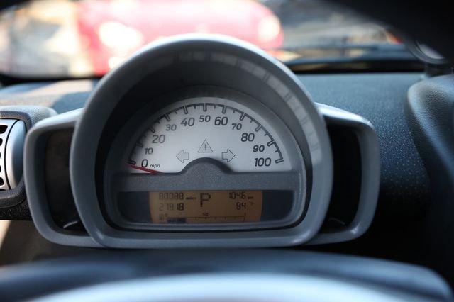 Used 2009 smart fortwo pure image 29