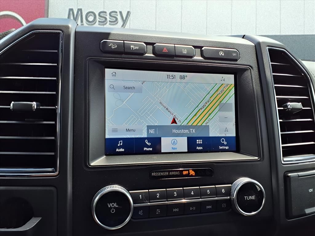 Used 2020 Ford Expedition Limited image 13