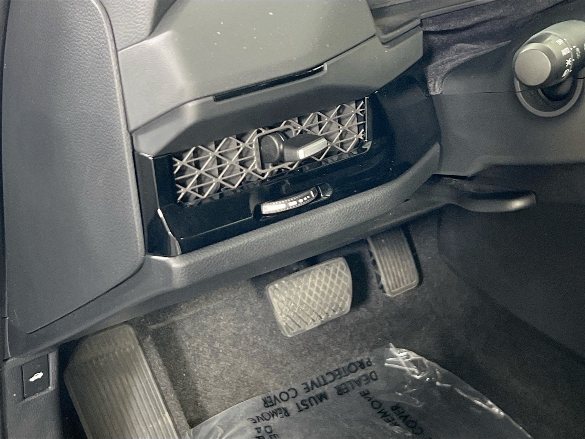 Used 2023 Honda Accord Touring image 10