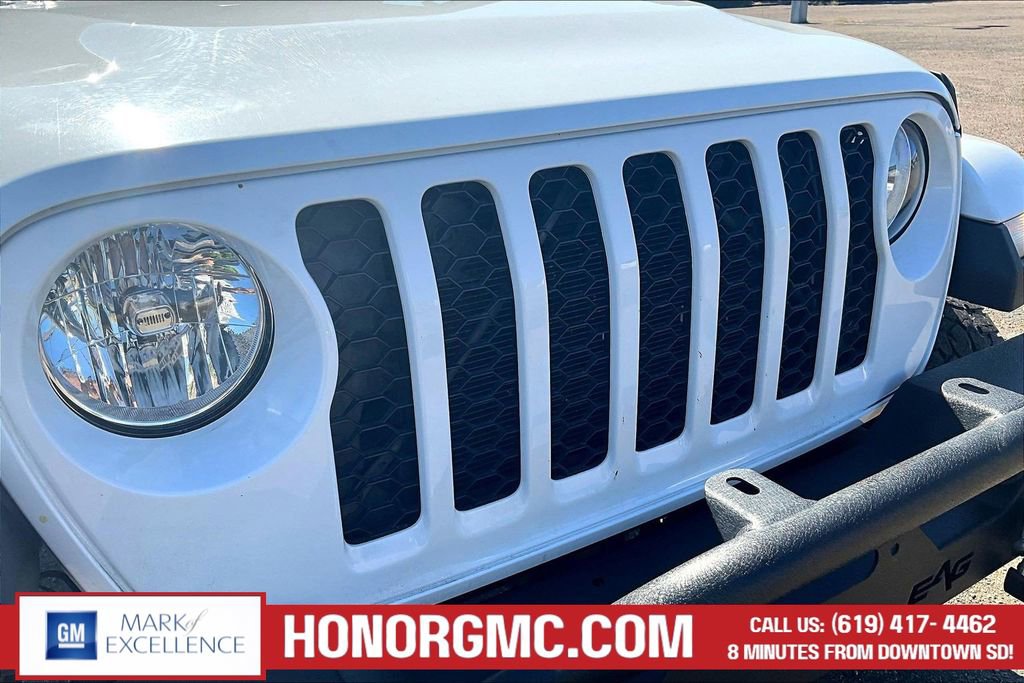 Used 2021 Jeep Gladiator Sport AWD/4WD image 34