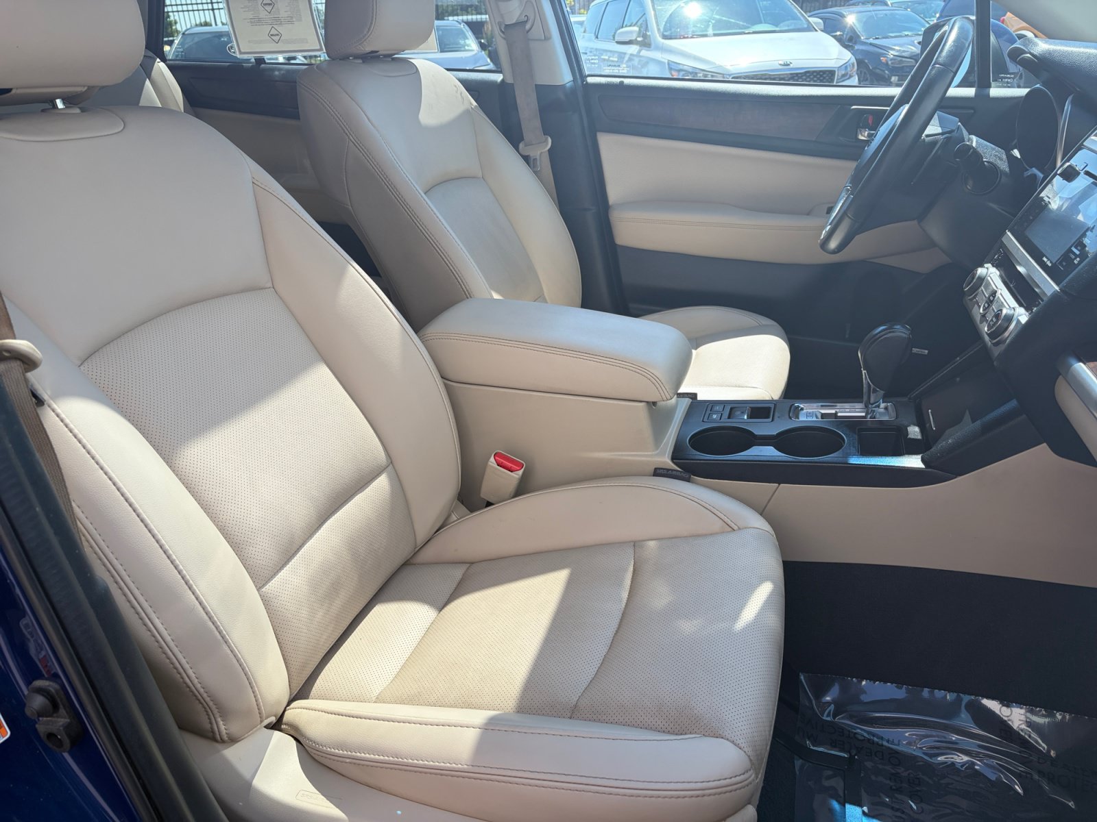 Used 2017 Subaru Outback 3.6R Limited AWD/4WD image 32