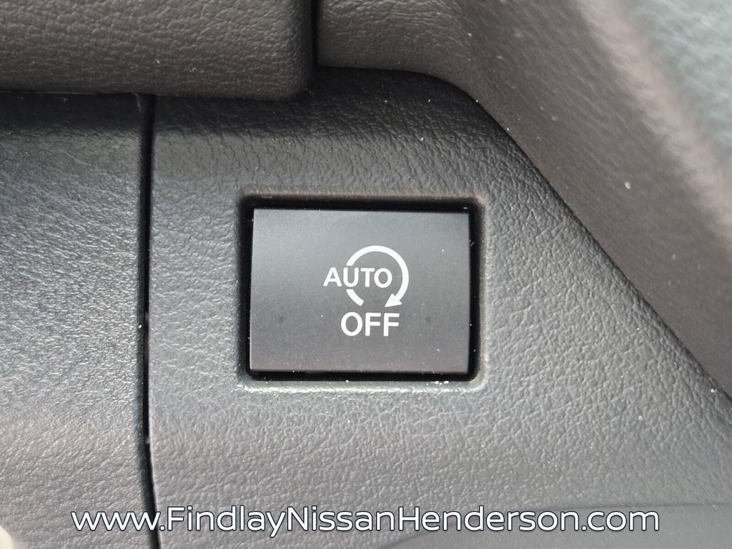 Used 2025 Nissan Frontier SV RWD image 28